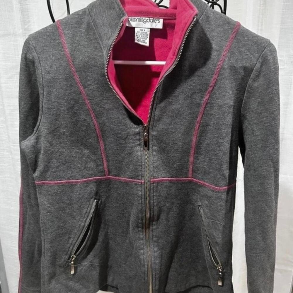 Bloomingdales grey and pink zip